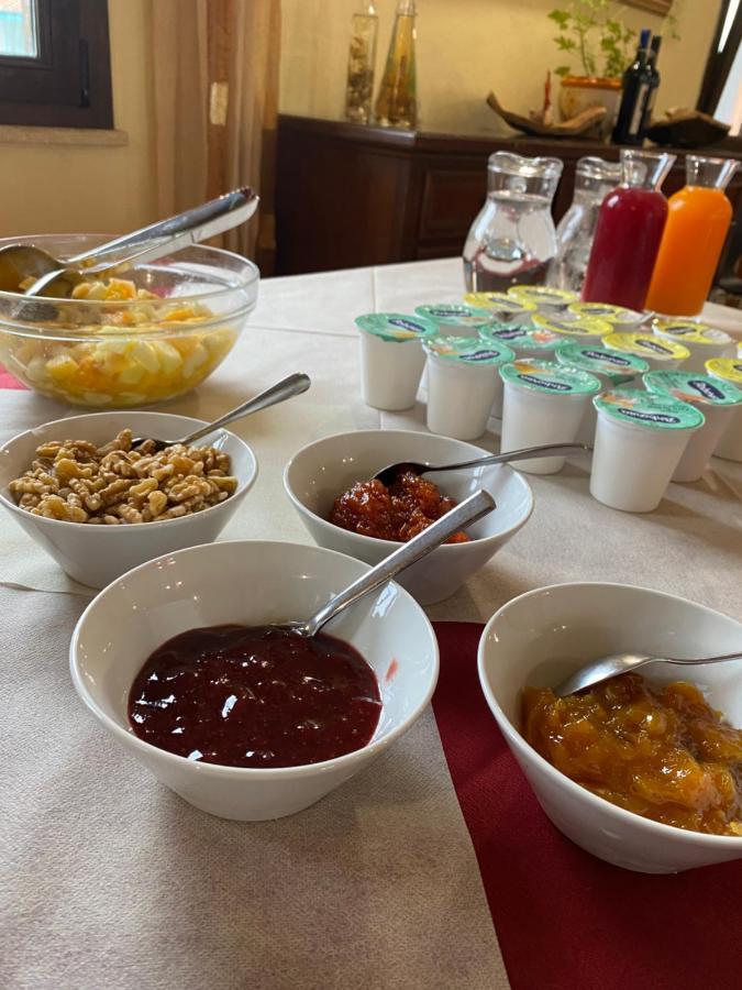 Agriturismo Is Cortillaris 까브라스 외부 사진